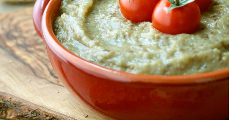 Salata de vinete cu maioneza si ceapa